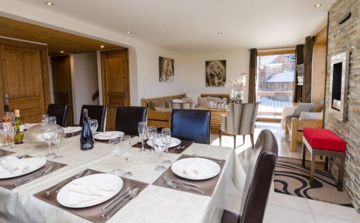 Golden Eagle, Courchevel, Dining Table
